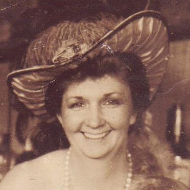 Pamela Miller Photo 37