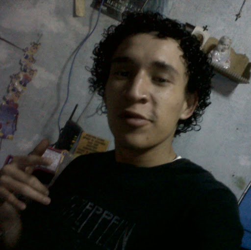 Guillermo Alvarado Photo 17