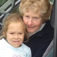 Joan Hunter Photo 19