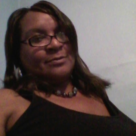 Angela Robinson Photo 10