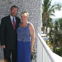 Christina Robbins Photo 14