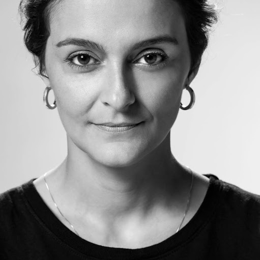 Paula Pfeifer Photo 1