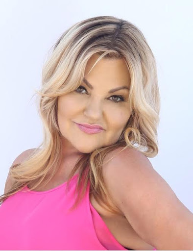 Cindy Russell Photo 11