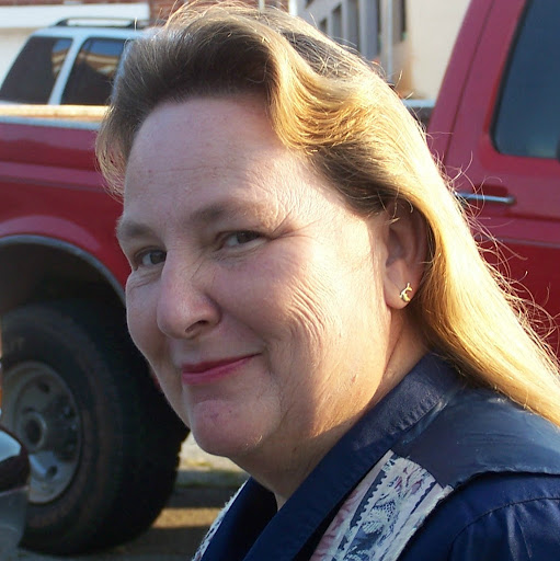 Debbie Woods Photo 11
