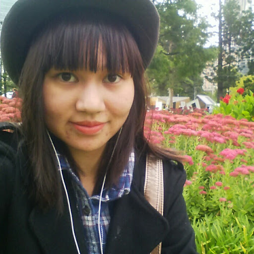 Julie Sen Photo 10