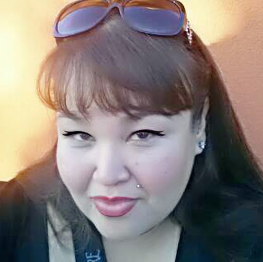 Christine Moreno Photo 25