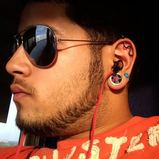 Johnathan Ortiz Photo 4