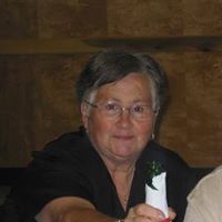 Catherine Holmes Photo 18