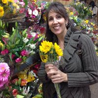 Elizabeth Robbins Photo 24