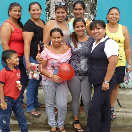 Silvia Alvarado Photo 30