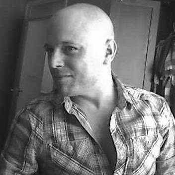 David Abraham Photo 49