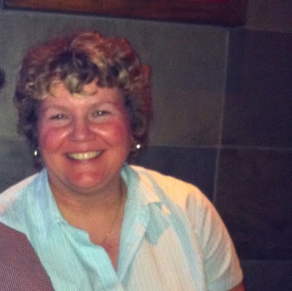 Tracey Moore Photo 8