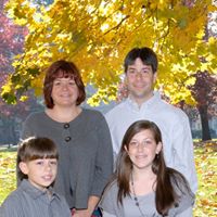 Stacy Rhoades Photo 18