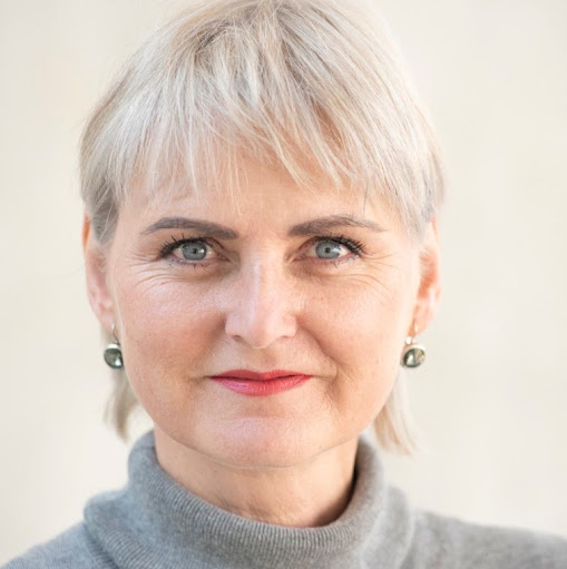 Elisabeth Berger Photo 16