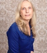 Stephanie Martin Photo 9
