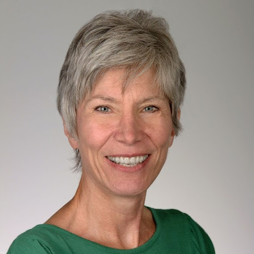 Nancy Curry Photo 17