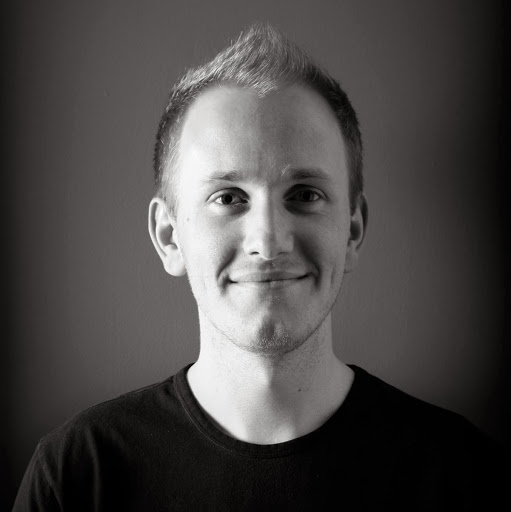 Christopher Knowlton Photo 18