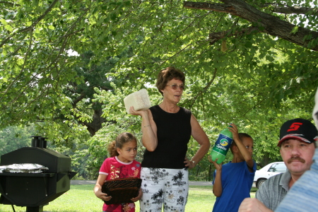 Pauline Elliott Photo 21