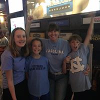 Kathryn Peters Photo 20