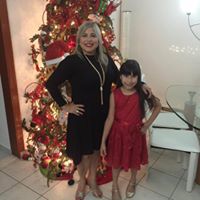 Janice Torres Photo 15