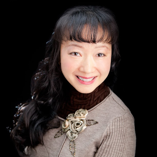 June Yu Photo 10
