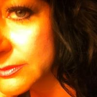 Stephanie Ross Photo 45