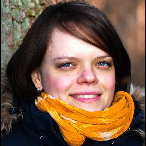 Julia Barthold Photo 2