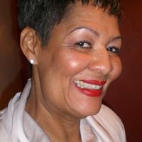 Angela Almonte Photo 7