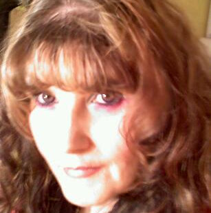Sandra Elliott Photo 16