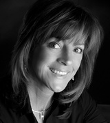 Pamela Williams Photo 1