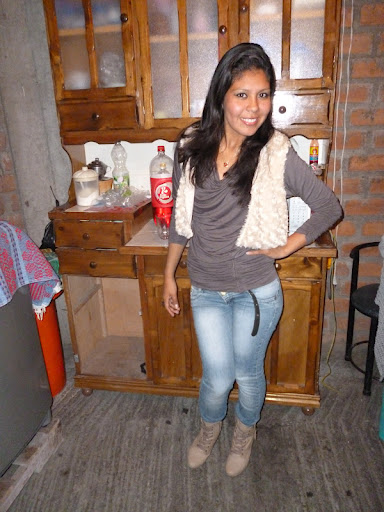 Helen Carbajal Photo 3