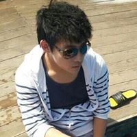 Seung Hong Photo 12