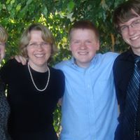 Debra Hendrickson Photo 17