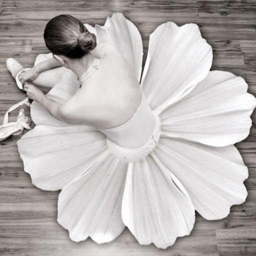 Angela Workman Photo 6