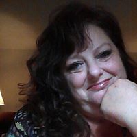 Gina Groves Photo 9