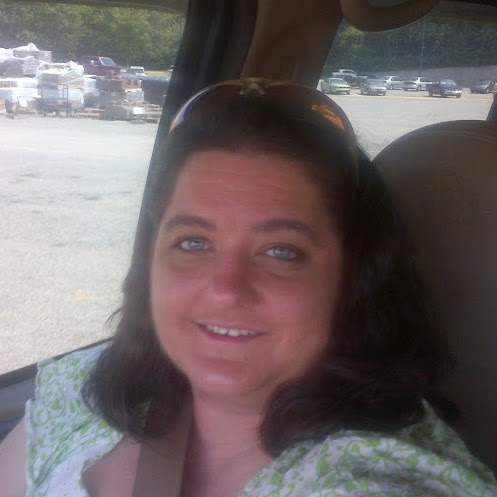 Carol Rowe Photo 36