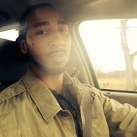 Erik Ivey Photo 4
