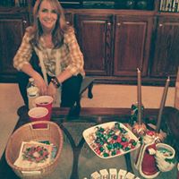 Stephanie Campbell Photo 14