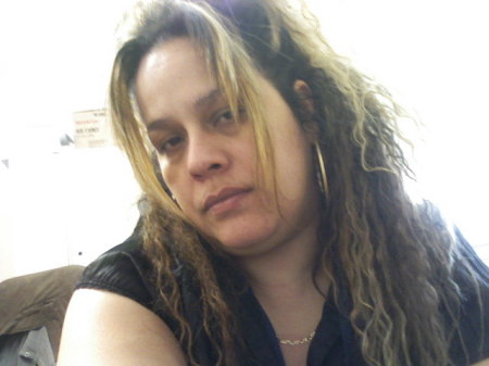 Lisa Hernandez Photo 20