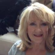 Karen Calvert Photo 20