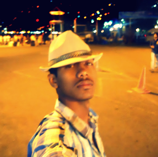 Alan Abraham Photo 13