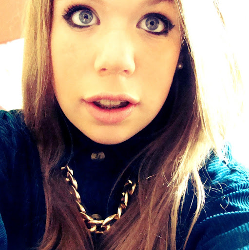 Ruby Cox Photo 10