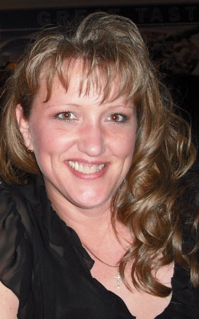Lisa Green Photo 40