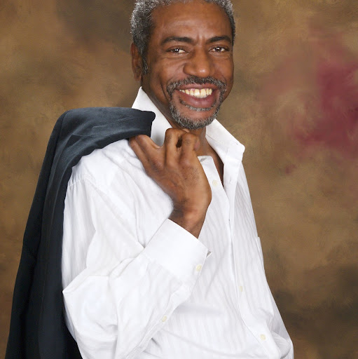 Johnny Ellis Photo 27