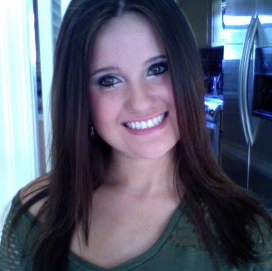 Emily Nelson Photo 21