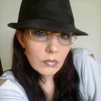 Katherine Hamilton Photo 15
