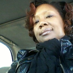 Renee Harris Photo 43