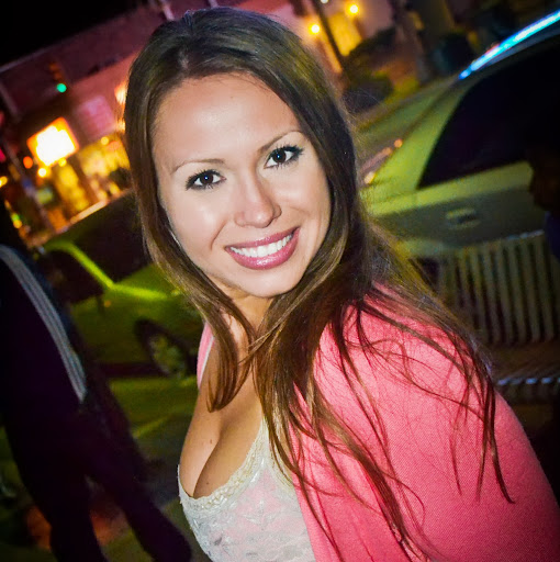 Stephanie Carter Photo 30