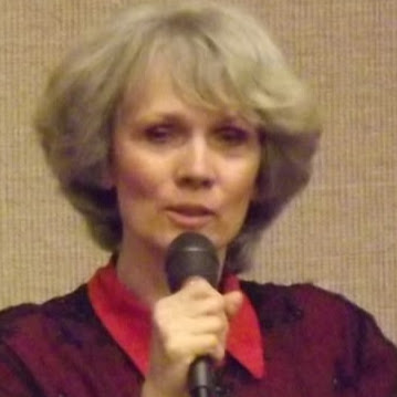 Julia Rodgers Photo 32