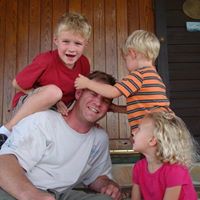 Jeffrey Lynch Photo 25